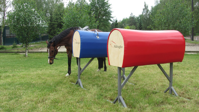 Sztuczne konie do woltyżerki  Voult horse